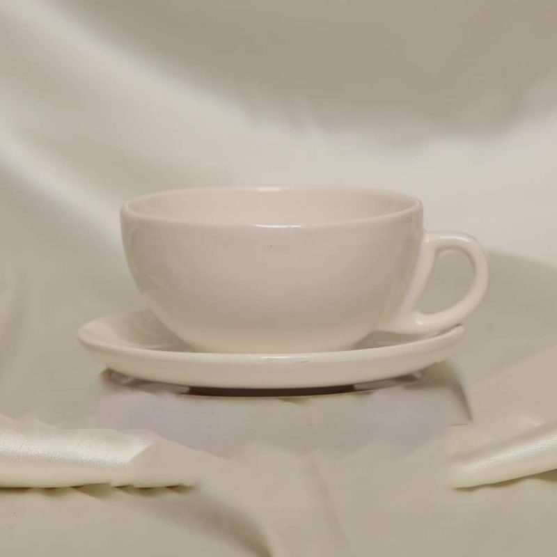فنجان و نعلبکی